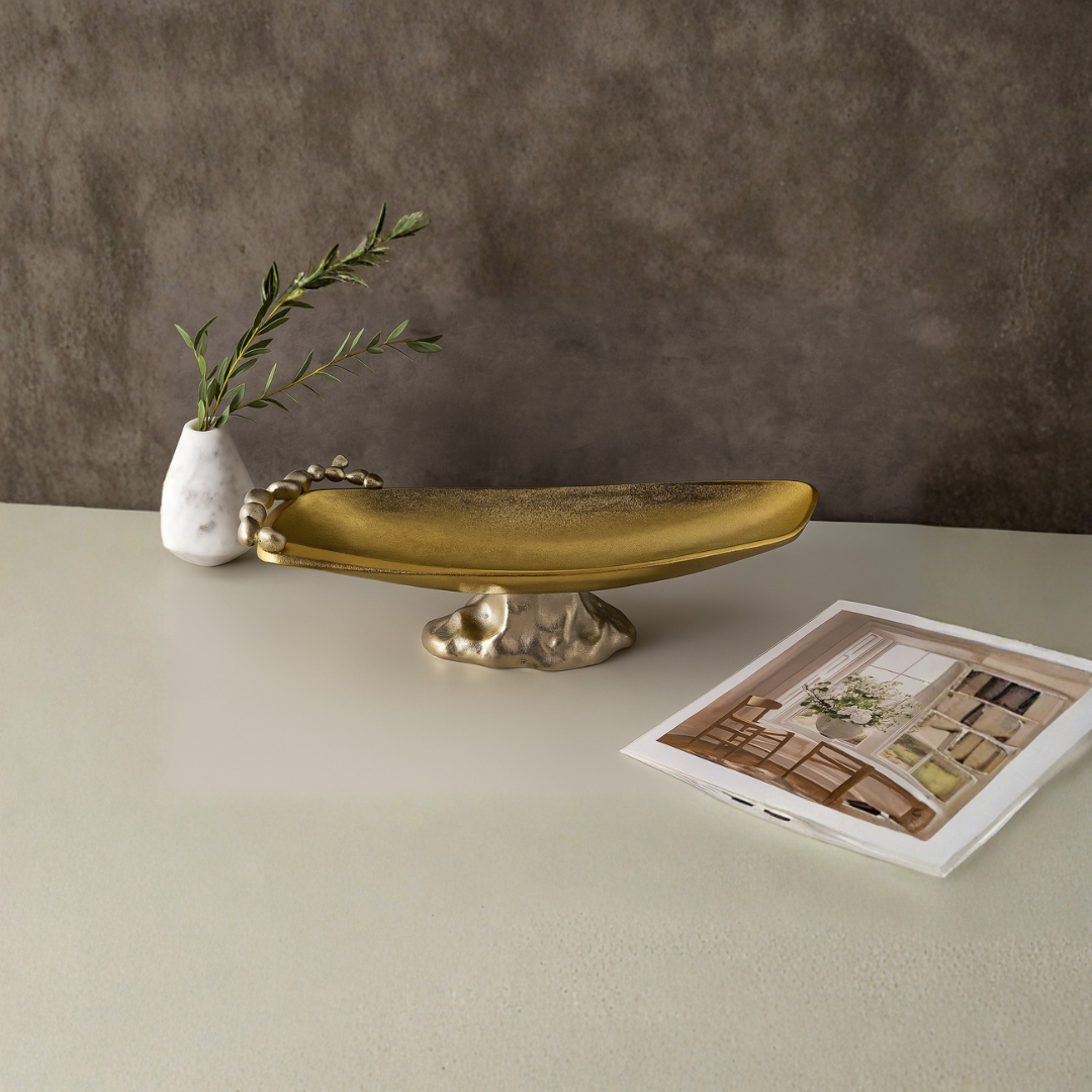 Sculpted Pebble Pedestal Bowl