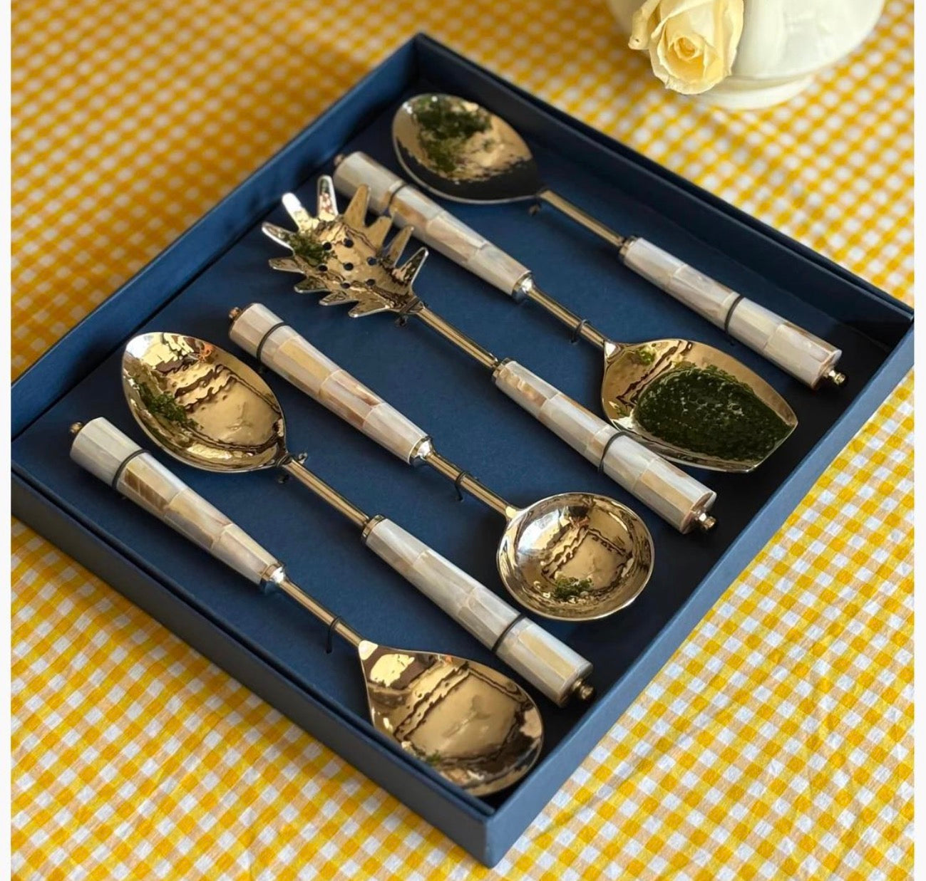 Pearl Luxe Silver Cutlery Set